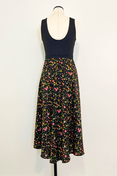 Starflower Dress w/ Pockets MEDIUM