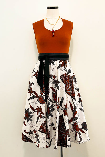 Floral & Fan Reversible Dress with Pockets - Medium