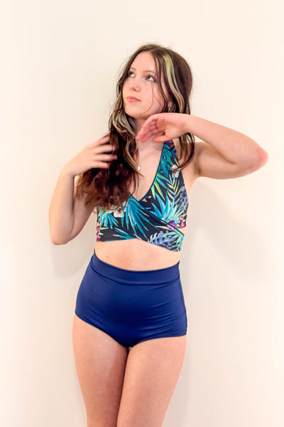 Ginger Bottoms in Navy