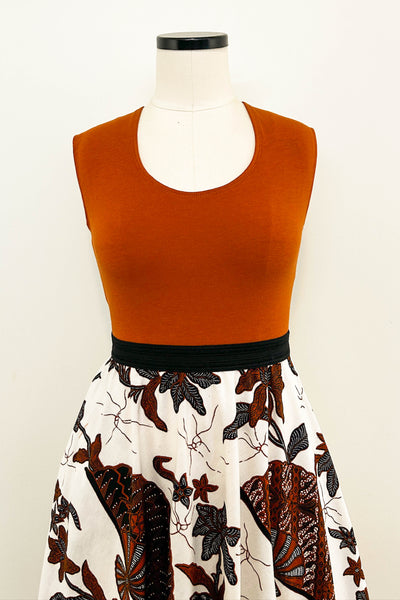 Floral & Fan Reversible Dress with Pockets - Medium
