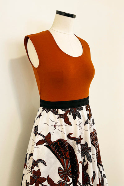 Floral & Fan Reversible Dress with Pockets - Medium