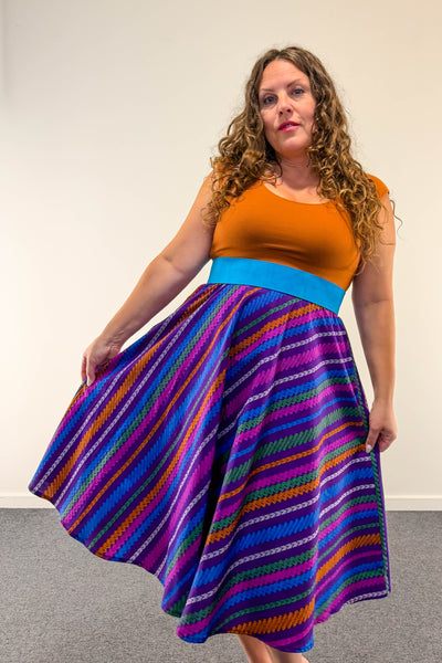 Market Day Reversible Dress with Pockets - Medium