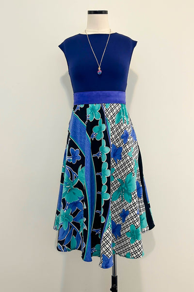 Lotus Moon Dress w/ Pockets MEDIUM
