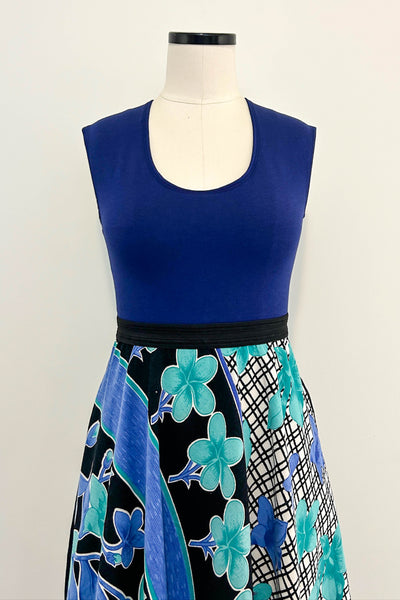 Lotus Moon Dress w/ Pockets MEDIUM