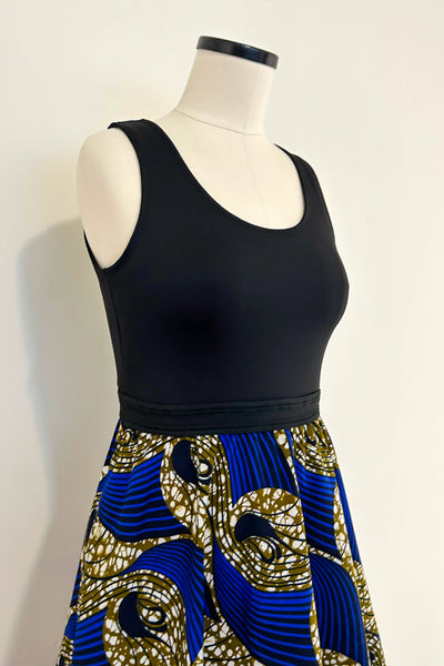 Tidal Winds Dress w/ Pockets SMALL