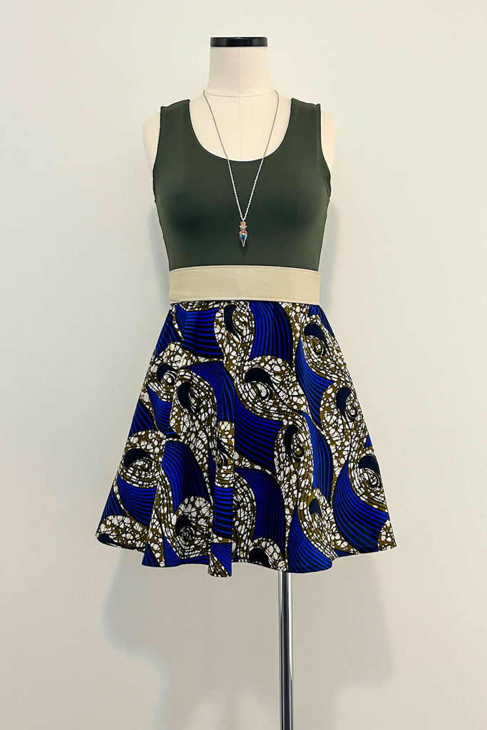 Tidal Winds Dress w/ Pockets MEDIUM