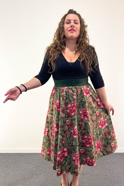 Wreath Witherspoon Dress w/ Pockets MEDIUM