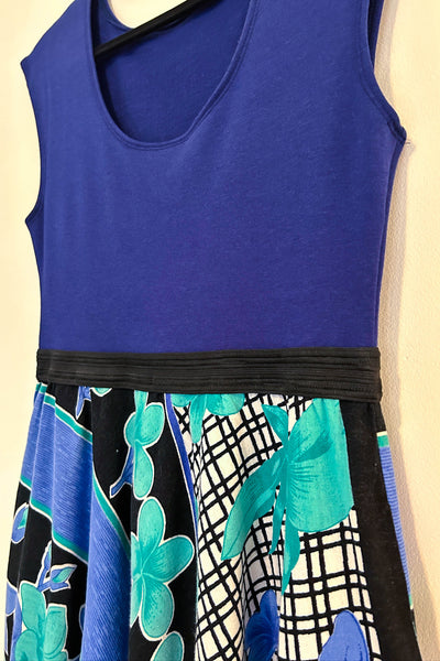 Lotus Moon Dress w/ Pockets MEDIUM