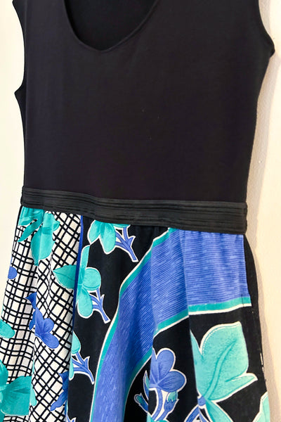 Lotus Moon Dress w/ Pockets LARGE