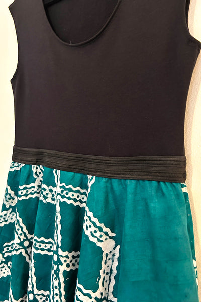 Jade Lagoon Dress w/ Pockets MEDIUM