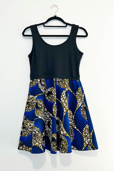 Tidal Winds Dress w/ Pockets SMALL