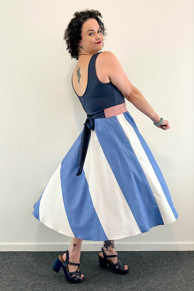 Best Coast Dress w/ Pockets MEDIUM