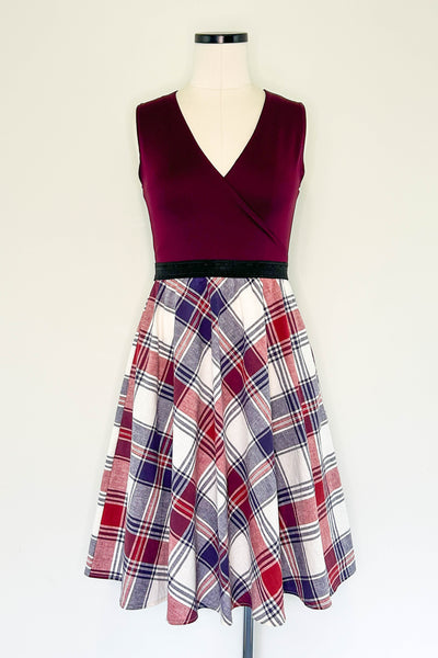 Berry Dress w/ Pockets XS