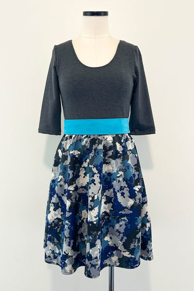 Inkstorm Dress w/ Pockets SMALL