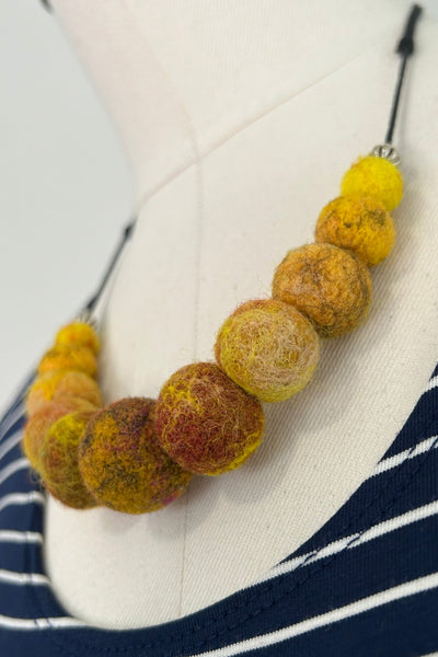 Wool Necklace in Medallion