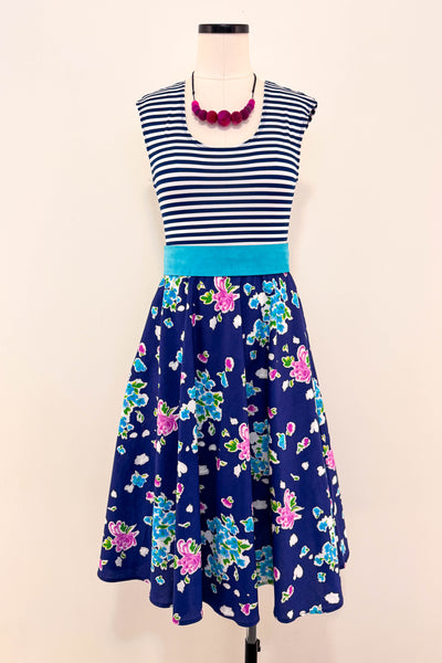 Piper Dress w/ Pockets MEDIUM
