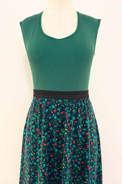 Parker Dress w/ Pockets MEDIUM
