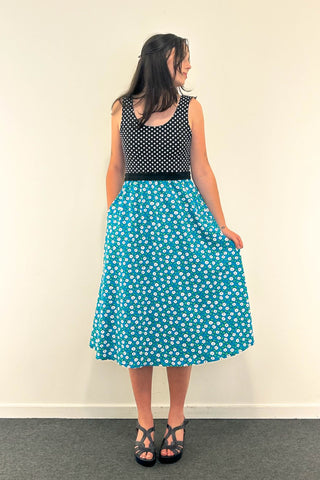 Petal Dress w/ Pockets SMALL