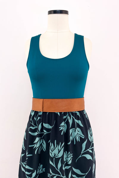Panchitta Dress w/ Pockets MEDIUM