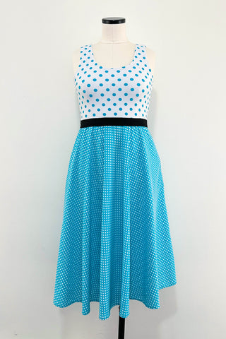 Dotty Dress w/ Pockets LARGE