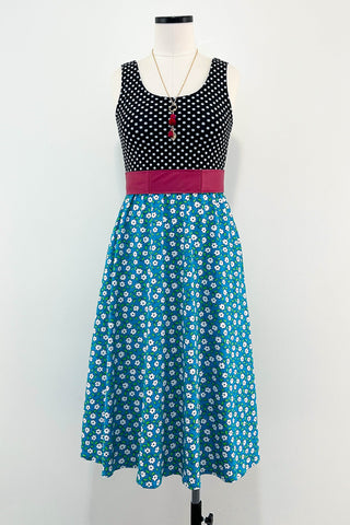 Petal Dress w/ Pockets SMALL