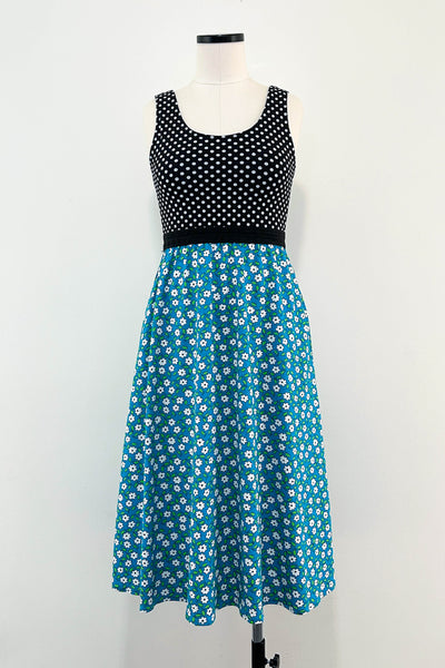 Petal Dress w/ Pockets SMALL