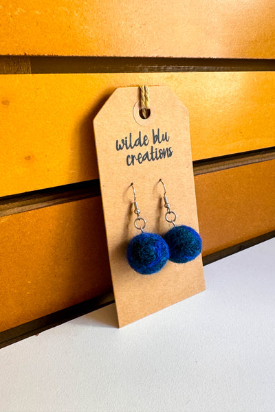 Wool Earrings in Mariana