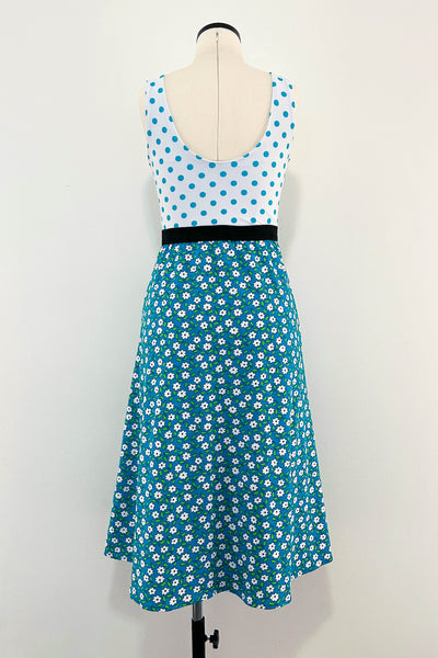 Petal Dress w/ Pockets MEDIUM