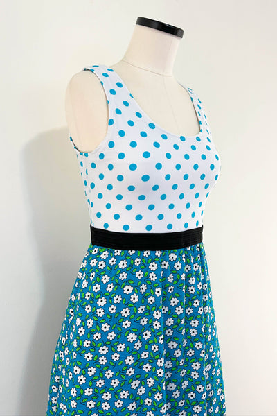 Petal Dress w/ Pockets MEDIUM