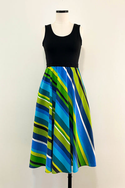 Cabana Dress w/ Pockets MEDIUM