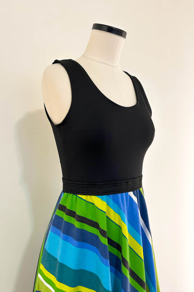 Cabana Dress w/ Pockets MEDIUM