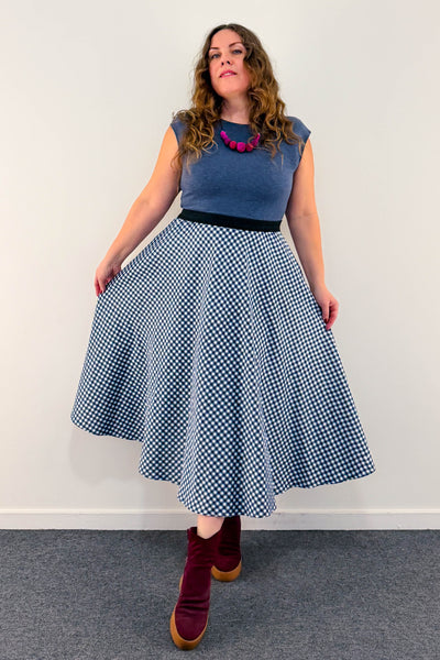 Picnic Dress w/ Pockets MEDIUM