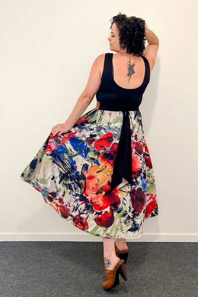 The Muse Dress w/ Pockets MEDIUM