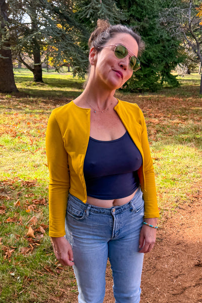 Sarah Cardi in Golden