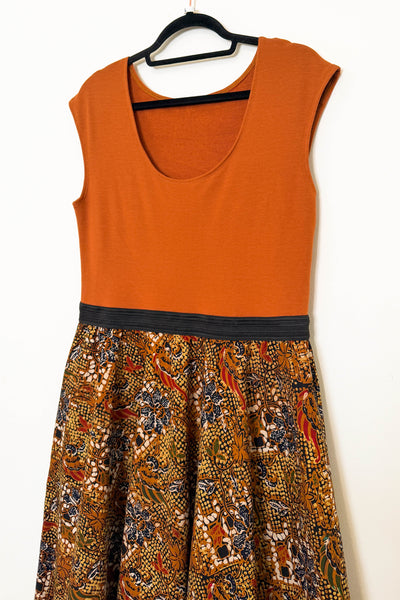 Spiced Cocoa Reversible Dress with Pockets - Large