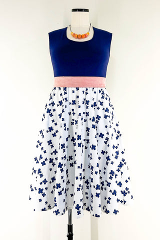 Bluebell Dress w/ Pockets LARGE