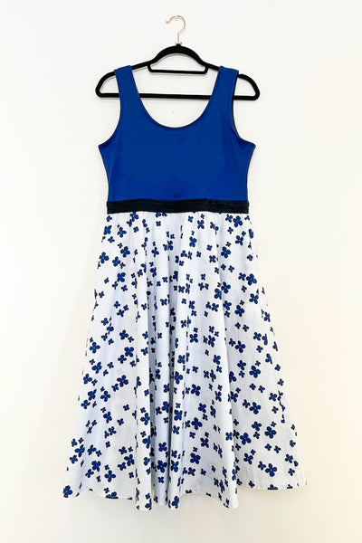 Bluebell Dress w/ Pockets MEDIUM