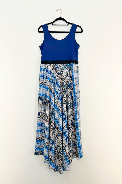 Azura Dress w/ Pockets MEDIUM