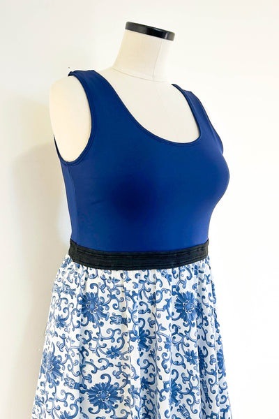 Porcelain Dress w/ Pockets LARGE