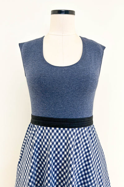 Picnic Dress w/ Pockets MEDIUM