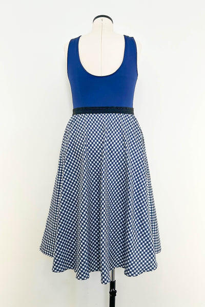 Picnic Dress w/ Pockets LARGE