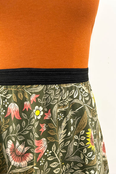 Autumn Fjord Dress w/ Pockets MEDIUM