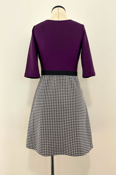 Chestnut Check Dress w/ Pockets MEDIUM