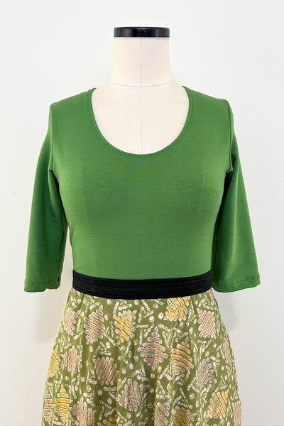 Morning Meadow Dress w/ Pockets MEDIUM