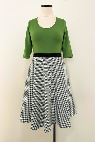 Juniper Check Dress w/ Pockets MEDIUM