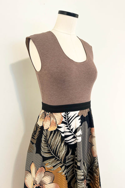 Moondance Dress w/ Pockets MEDIUM