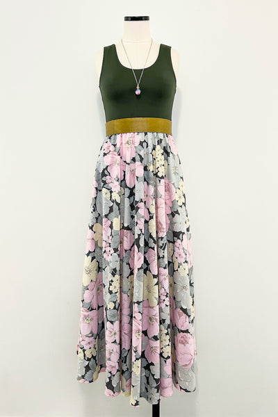 Lovestruck Dress w/ Pockets SMALL