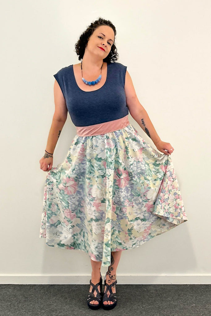 Sweet Nothings Dress w/ Pockets LARGE