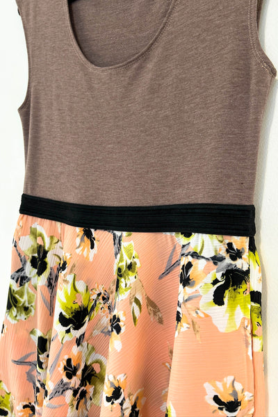 First Kiss Dress w/ Pockets MEDIUM