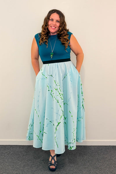 Willow Bloom Dress w/ Pockets MEDIUM